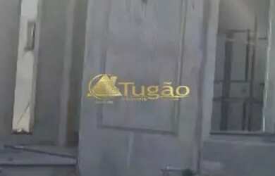 Imagem: A casa possui 3 Dormitórios, 4 Banheiros, 170m² de Área e