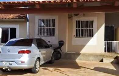 Imagem: A casa em condomínio possui 2 Dormitórios, 1 Banheiro, 4 Vagas