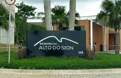 Imagem: O terreno possui 1m² de Área e está localizado em Alto do