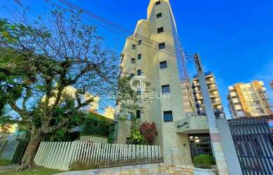 Imagem: O apartamento possui 3 Dormitórios, 2 Banheiros, 2 Vagas na