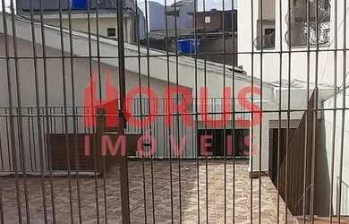 Imagem: A casa possui 2 Dormitórios, 1 Banheiro, 1 Vaga na garagem