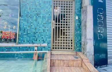 Imagem: O apartamento possui 2 Dormitórios, 1 Banheiro, 100m² de Área