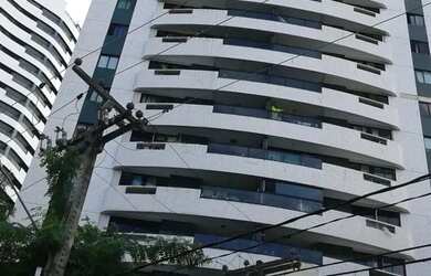 Imagem: O apartamento possui 3 Dormitórios, 2 Banheiros, 2 Vagas na