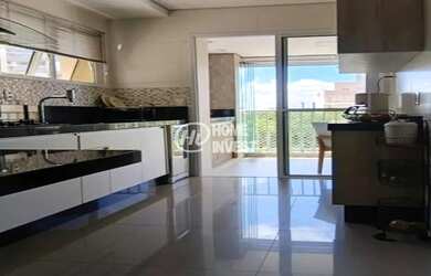 Imagem: O apartamento possui 3 Dormitórios, 3 Banheiros, 2 Vagas na