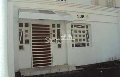 Imagem: O depósito à venda possui 3 Vagas na garagem e 280m² de Área