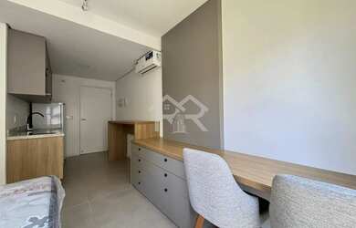 Imagem: Apartamento loft mobiliado para alugar no bairro Bom Fim em