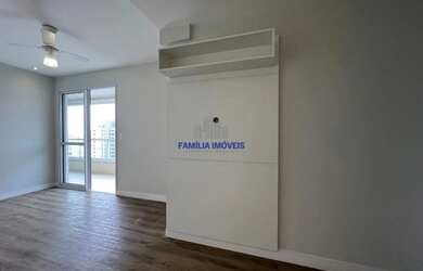 Imagem: O apartamento possui 2 Dormitórios, 3 Banheiros, 2 Vagas na