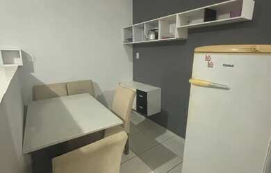 Imagem: A casa possui 2 Dormitórios, 1 Banheiro, 1 Vaga na garagem