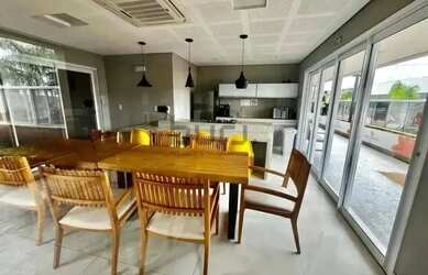 Imagem: O apartamento possui 3 Dormitórios, 2 Banheiros, 2 Vagas na