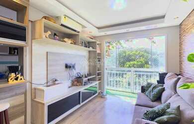 Imagem: O apartamento possui 2 Dormitórios, 1 Banheiro, 1 Vaga na garagem