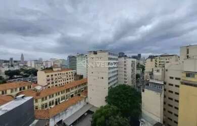 Imagem: O apartamento possui 1 Dormitório, 1 Banheiro, 28m² de Área