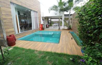 Imagem: A casa em condomínio possui 3 Dormitórios, 3 Banheiros, 2