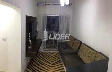 Imagem: A casa possui 4 Dormitórios, 2 Banheiros, 2 Vagas na garagem