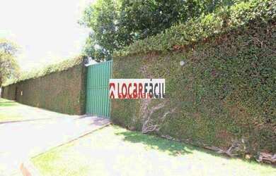 Imagem: O depósito possui 5 Vagas na garagem, 740m² de Área e está