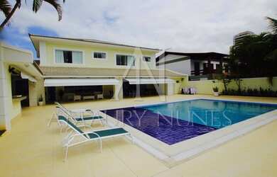 Imagem: A casa em condomínio possui 5 Dormitórios, 5 Banheiros, 5