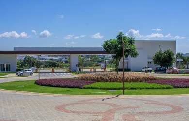 Imagem: O terreno possui 312m² de Área e está localizado em Aparecida