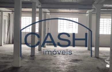 Imagem: O depósito possui 1.200m² de Área e está localizado em