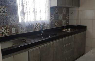 Imagem: O apartamento possui 2 Dormitórios, 1 Banheiro, 90m² de Área