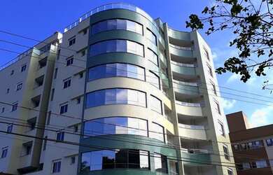 Imagem: O apartamento possui 2 Dormitórios, 1 Banheiro, 2 Vagas na