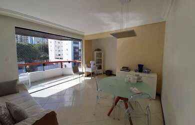 Imagem 1: Apartamento 2 4 a venda no Candeal, em Salvador e varanda