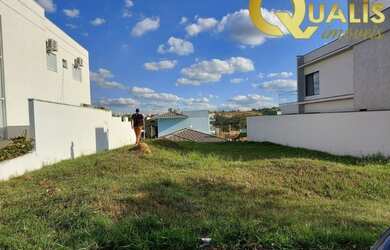 Imagem: O terreno possui 420m² de Área e está localizado em Jardim