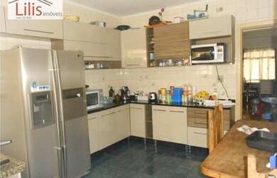 Imagem: A casa possui 2 Dormitórios, 2 Banheiros, 120m² de Área e