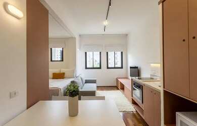 Imagem: A kitnet possui 1 Banheiro, 50m² de Área e está localizado