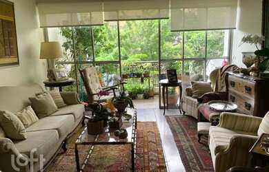 Imagem: O apartamento possui 3 Dormitórios, 4 Banheiros, 2 Vagas na