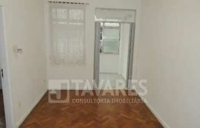 Imagem: O apartamento e possui 2 Dormitórios, Suítes, 1 Banheiro