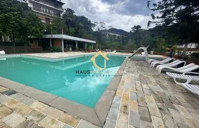 Imagem: A casa em condomínio possui 5 Dormitórios, 4 Banheiros, 2