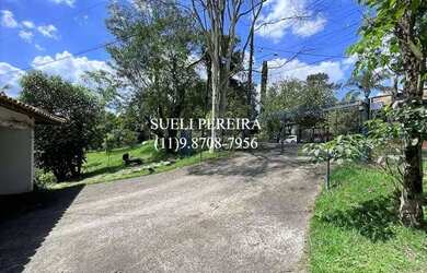 Imagem: A casa em condomínio possui 3 Dormitórios, 4 Banheiros, 5