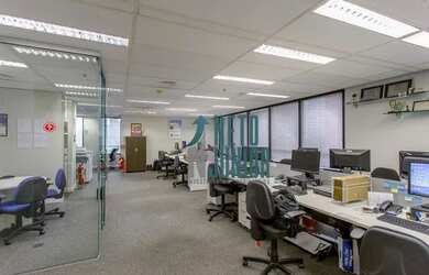 Imagem 2: Conjunto, 198 m² - venda por R$ 2.951.000,00 ou aluguel por R$ 13.100,00/mês...