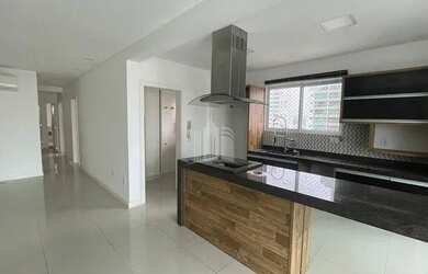 Imagem: O apartamento possui 3 Dormitórios, 3 Banheiros, 2 Vagas na