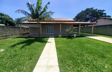 Imagem: Alugo excelente Casa Térrea - Condomínio Mansões Entre Lagos