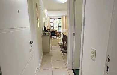 Imagem: O apartamento possui 3 Dormitórios, 2 Banheiros, 1 Vaga na