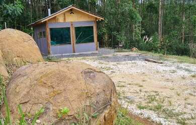 Imagem: A fazenda possui 5.850m² de Área e está localizado em Lamenha