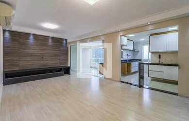 Imagem: O apartamento possui 3 Dormitórios, 3 Banheiros, 2 Vagas na