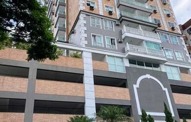 Imagem: O apartamento possui 1 Dormitório, 1 Banheiro, 1 Vaga na garagem