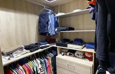 Imagem: A casa em condomínio possui 3 Dormitórios, 4 Banheiros, 3