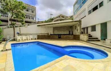 Imagem: O apartamento possui 5 Dormitórios, 5 Banheiros, 5 Vagas na