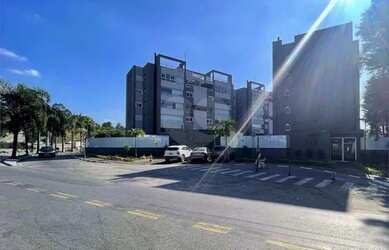 Imagem: O apartamento na cobertura possui 3 Dormitórios, 5 Banheiros