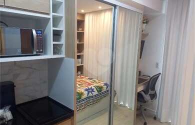 Imagem 9: STUDIO MOBILIADO AO LADO DO METRÔ MOEMA - PRONTO PARA MORAR