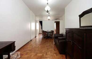 Imagem: O apartamento possui 2 Dormitórios, 1 Banheiro, 70m² de Área