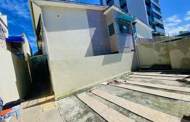 Imagem: A casa em condomínio possui 3 Dormitórios, 3 Banheiros, 1