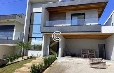 Imagem: A casa em condomínio possui 3 Dormitórios, 5 Banheiros, 2