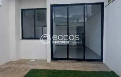 Imagem 2: Casa à venda, 3 quartos, 1 suíte, 2 vagas, Bosque dos Buritis - Uberlândia/MG