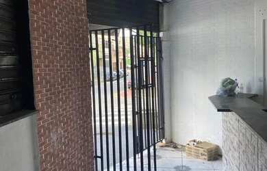 Imagem: O depósito possui 308.008m² de Área e está localizado em