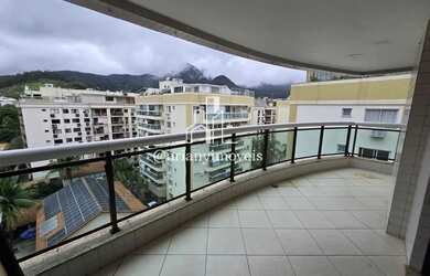 Imagem: O apartamento na cobertura possui 3 Dormitórios, 3 Banheiros