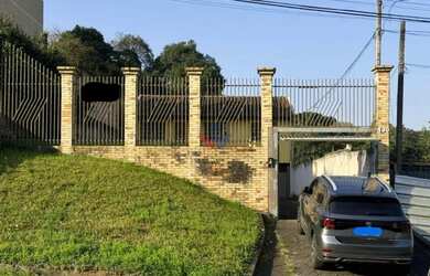 Imagem: O terreno possui 440m² de Área e está localizado em Abranches