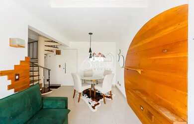 Imagem: O apartamento possui 2 Dormitórios, 2 Banheiros, 1 Vaga na